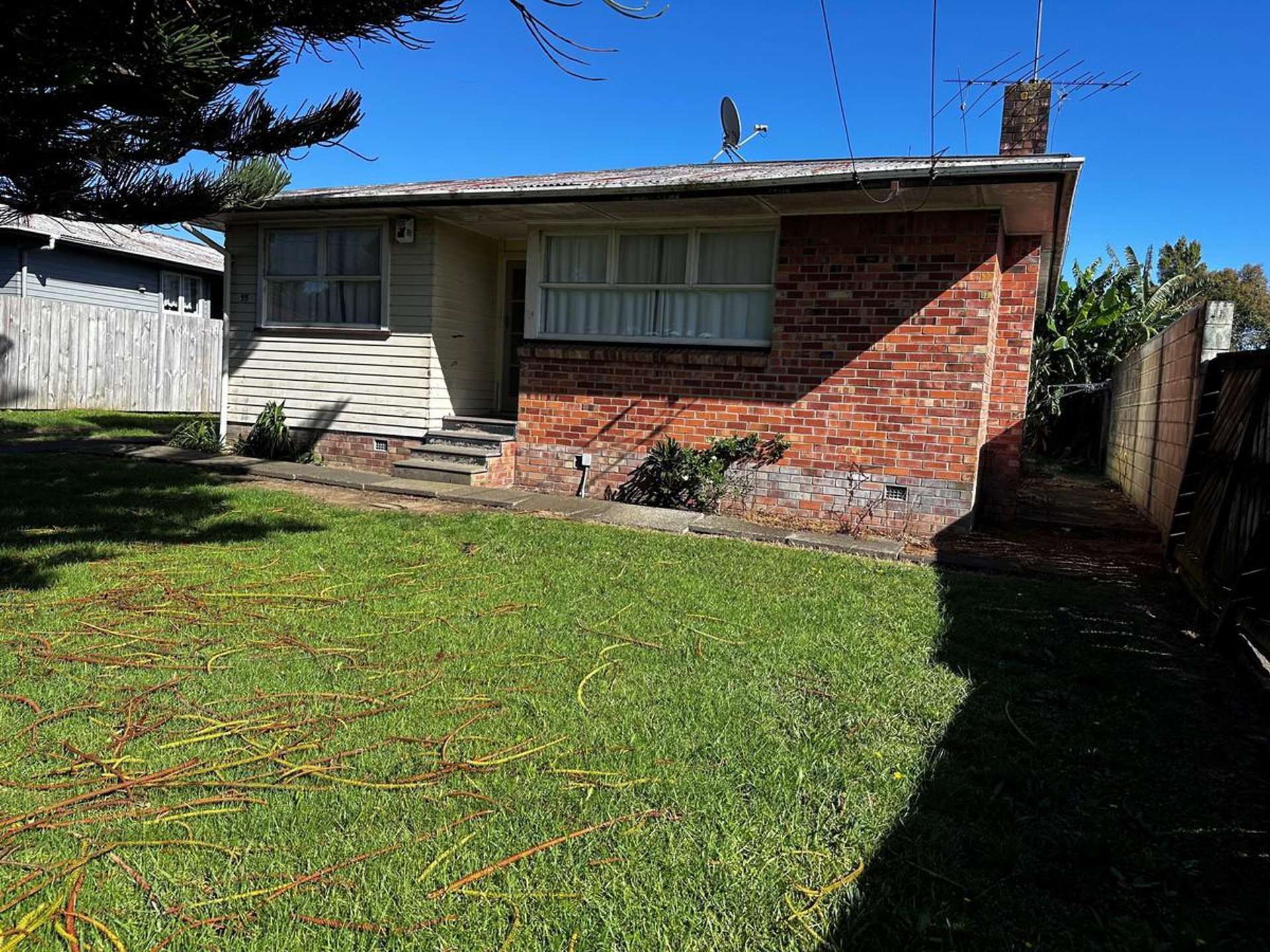 55 Cobham Crescent Otara_0