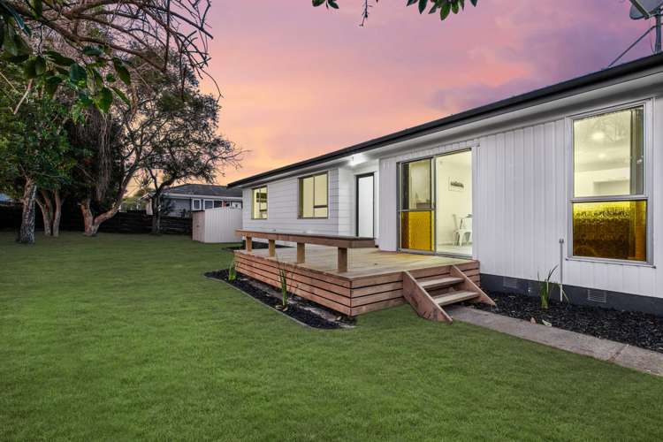 8 Becker Drive Manurewa_12