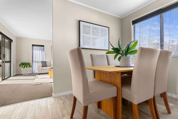 53 Gilbass Avenue Hamilton Lake_6