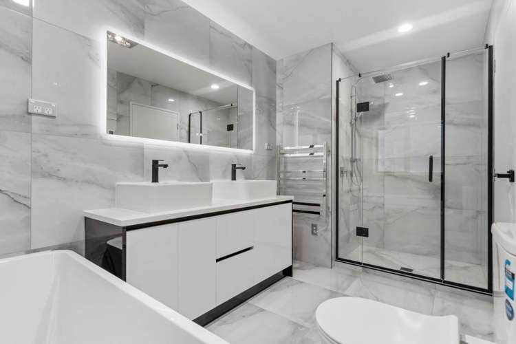 13 Uru Drive Flat Bush_11