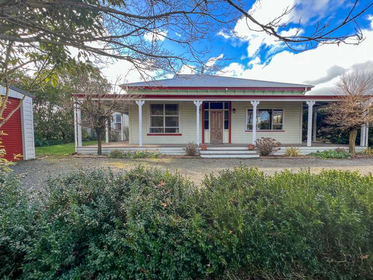 32 Clifton Avenue Carterton_14