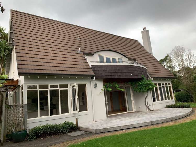 69 Croft Lane Riverhead_1