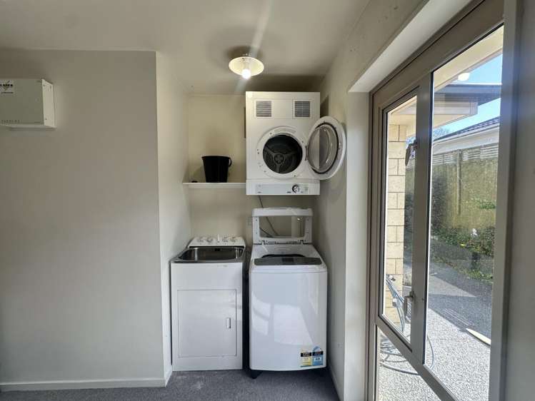 19B Bassett Street Burwood_9