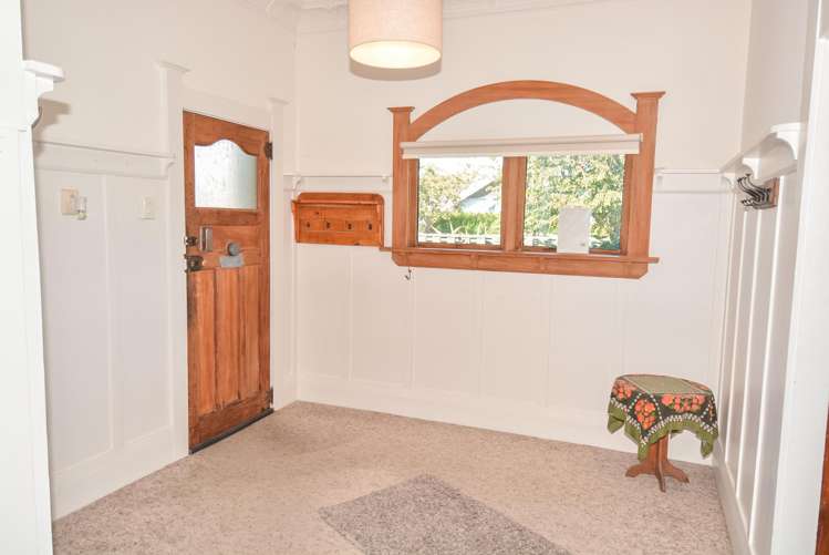 54 Earnslaw Street Avenal_15