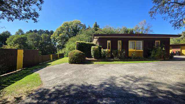 4 BED & 2 BATH WITH RURAL FEELS