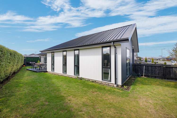 99 Sir John Mckenzie Avenue Yaldhurst_17