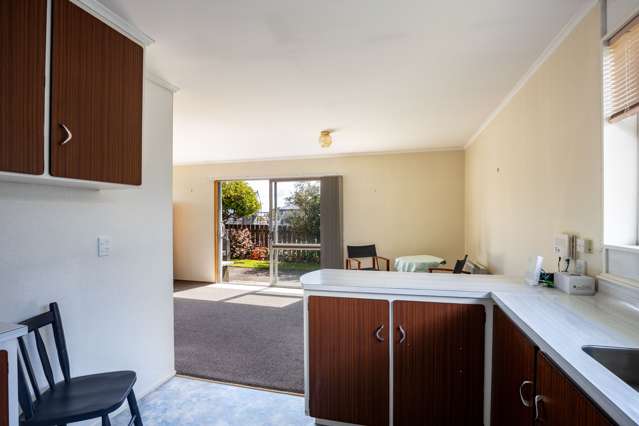 4/50 Paynters Avenue Strandon_2