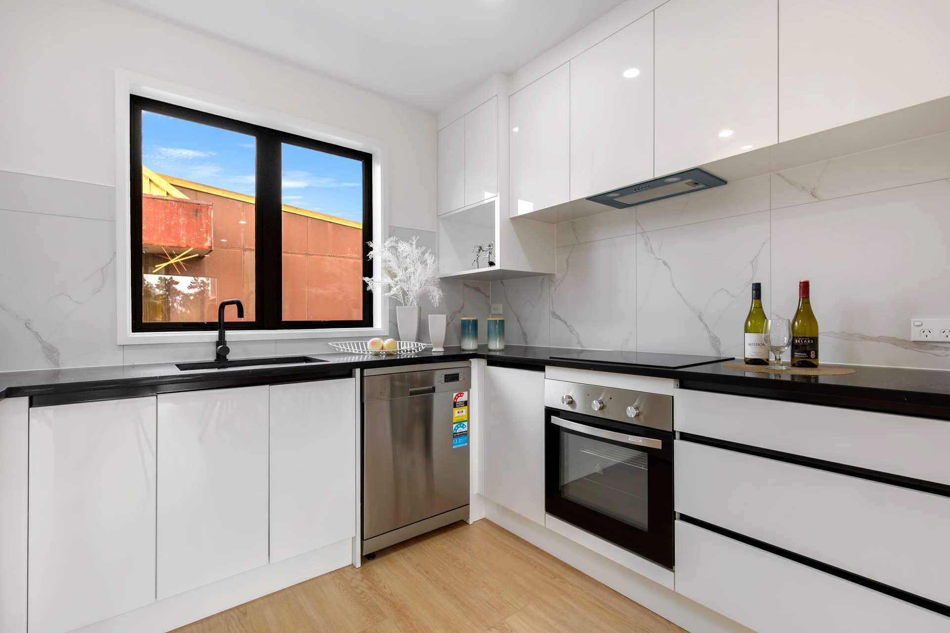 6/1 Waters Place New Lynn_0