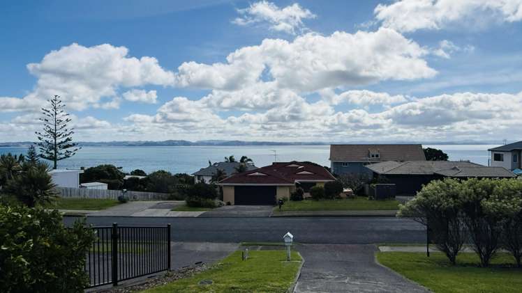 57 Pacific Parade Army Bay_5