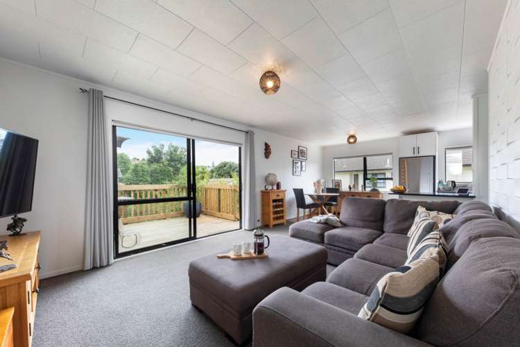 19 Capricorn Place Glen Eden_7