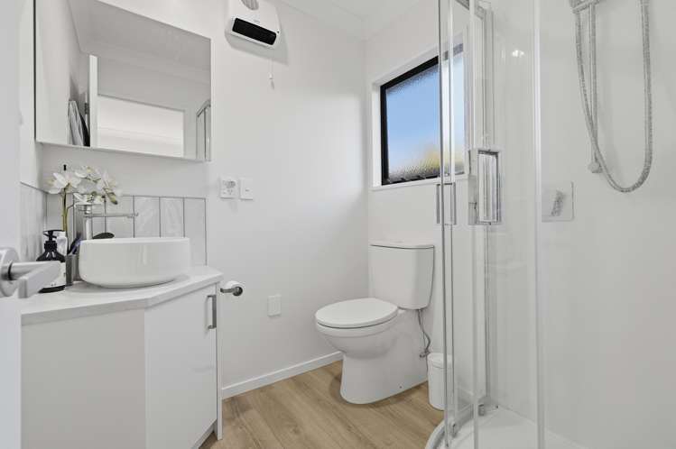 15 Ngahere Street Otumoetai_10