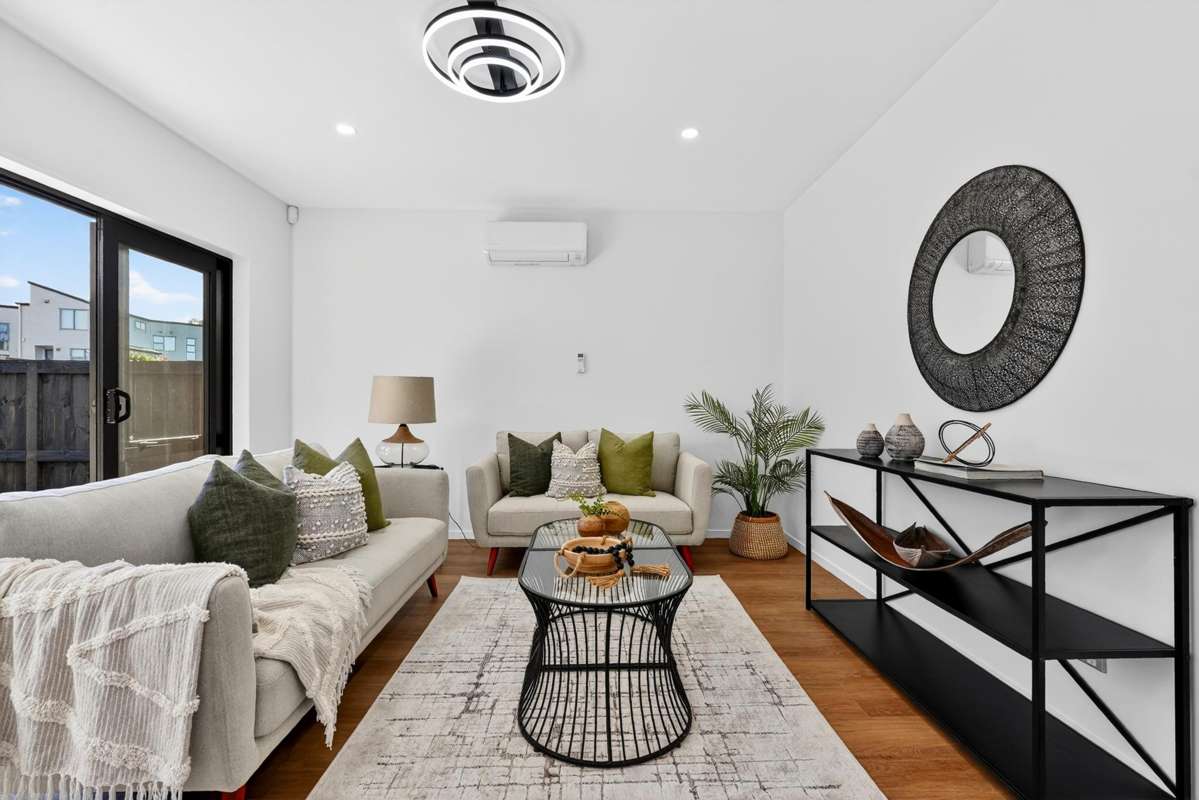 Lot 2&3/31 La Perouse Street_1