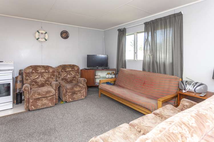 102 Charleston Avenue Whangamata_9