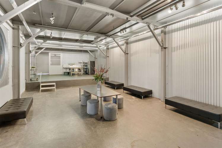 9-15 Refreshment Place Trentham_10