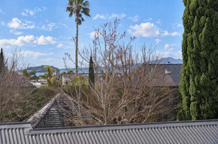 1/1 Burwood Crescent Remuera_14