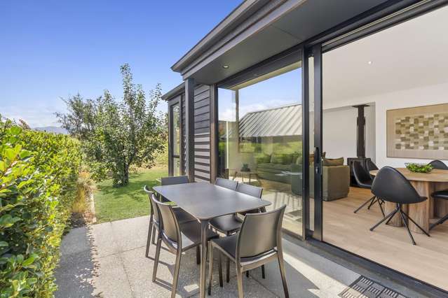 2 Mckenzies Shute Jacks Point_2