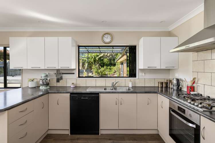 57 Oteki Park Drive Welcome Bay_9