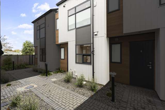 Affordable 2 Beddie in Prime Location!