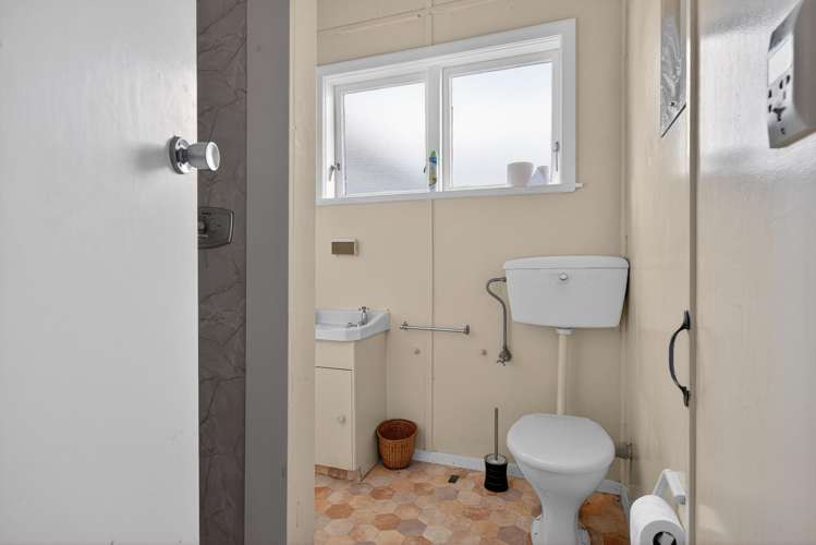 6 Park Avenue Epuni_29