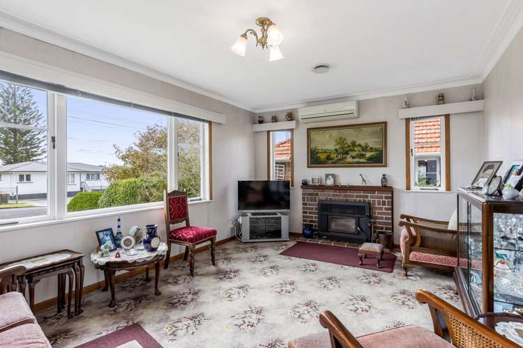 13 Beaubank Road Kelston_6