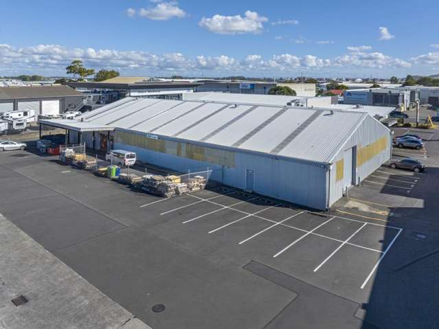 Tenancy 1 & 3 | 956 Great South Road Penrose_1