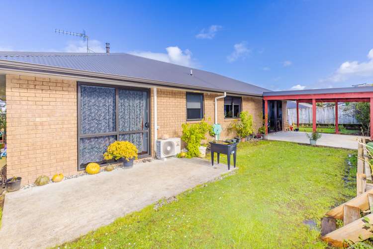 66 Farnborough Drive Grandview Heights_7