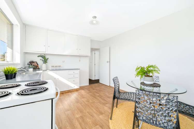 2/54 Devon Street Sydenham_5