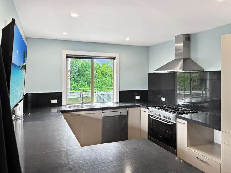 21A Grange Road 2128_5