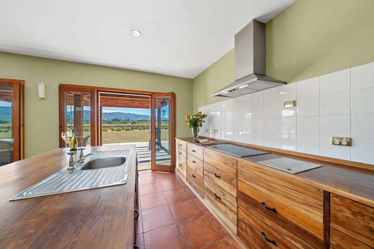 69 Longwood East Road South Featherston_1