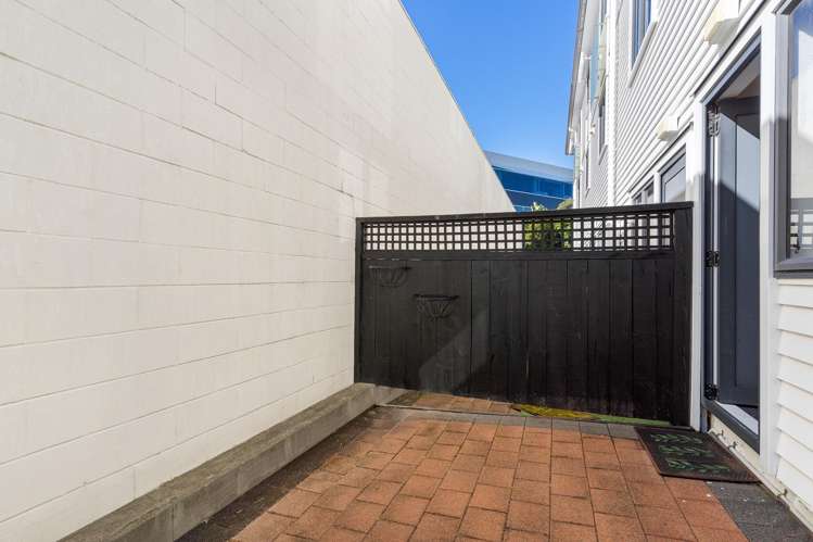 16/53 Main Highway Ellerslie_13