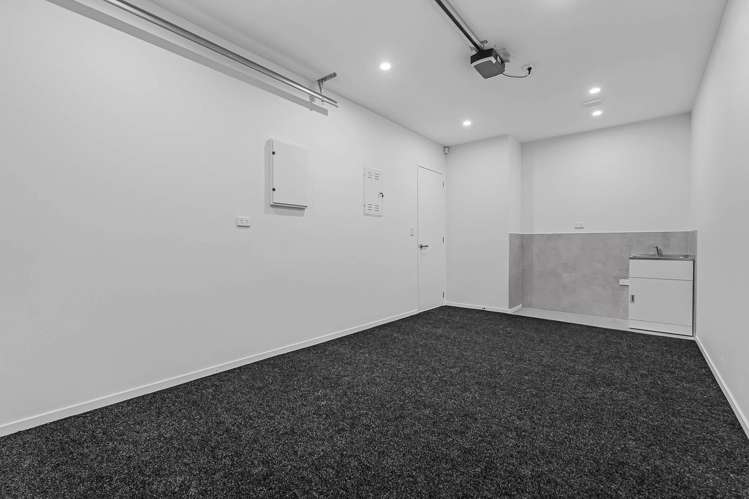 536B Weymouth Road Weymouth_15