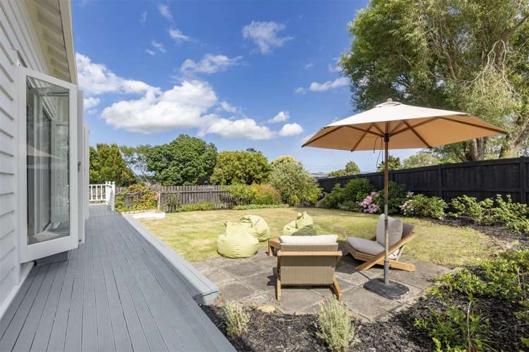 6 Forlong Rise Helensville_8