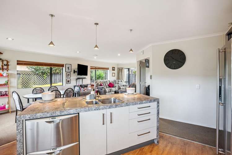 11 Sovereign Way Paraparaumu_7