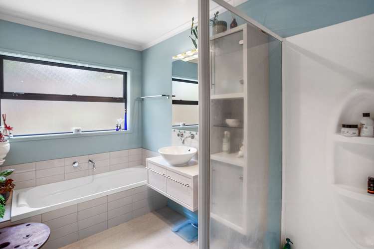 248 Plummers Point Road Whakamarama_13