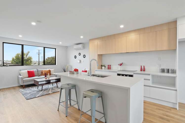 2/30 Woodford Avenue Henderson_2