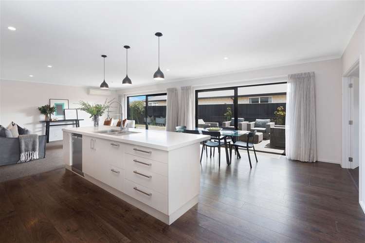 219 Cavendish Road Casebrook_8