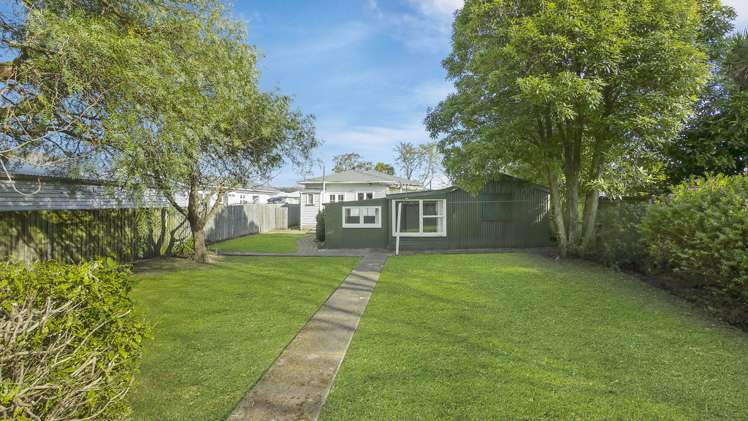 44 Fairview Street Somerfield_11