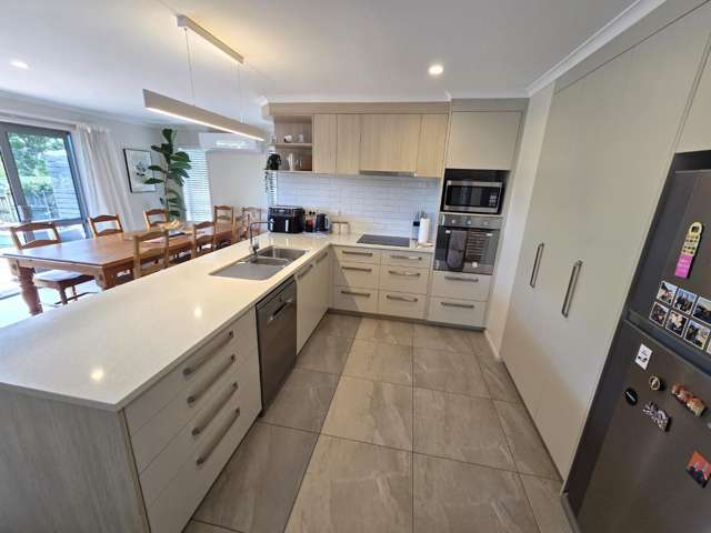 1 Meadowviews Drive 1185_4
