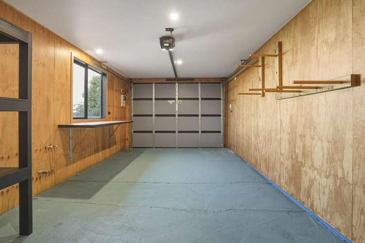 56 Puketai Street Andersons Bay_25