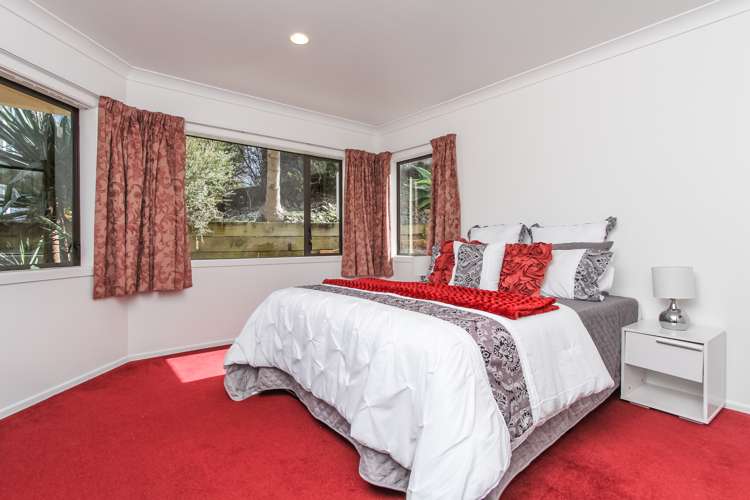 24a Aldersgate Road Hillsborough_11