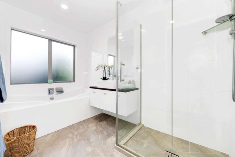 56 Columbia Crescent Beachlands_26