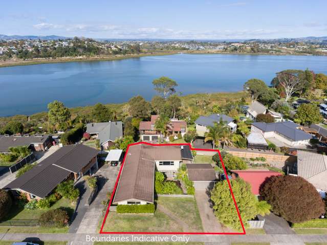 4 Sunny Bay Road Matua_1