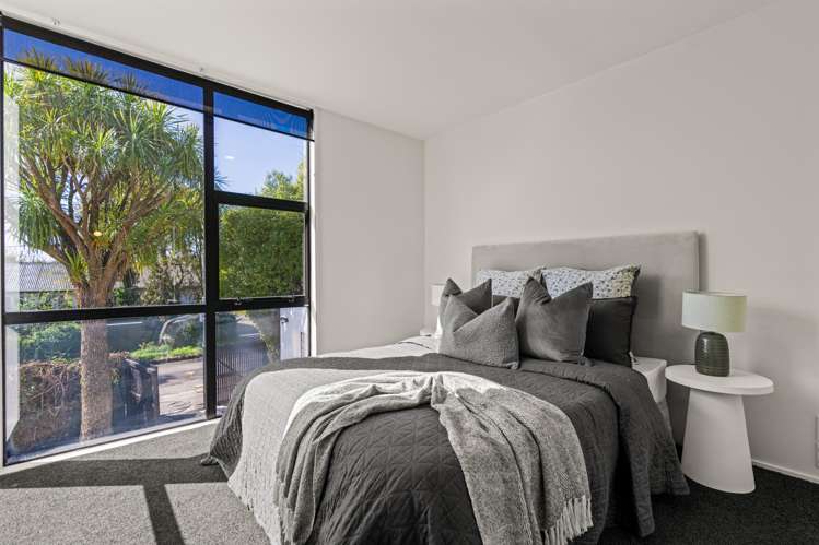 28 Hassals Lane Waltham_11