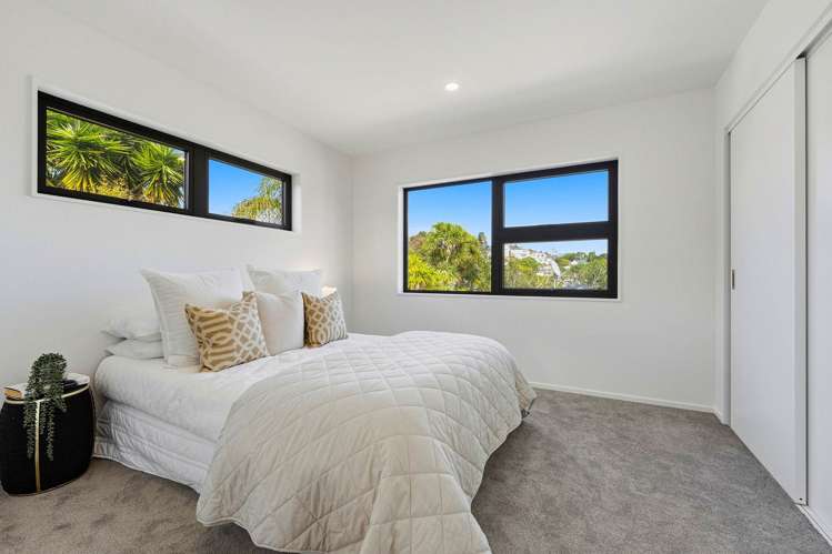 Lot 5/137 Moore Street Hillcrest_38
