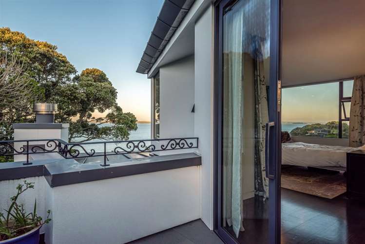 193 Beach Road Castor Bay_16