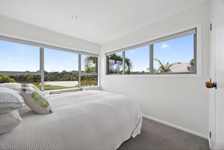 14 Davita Place Farm Cove_18