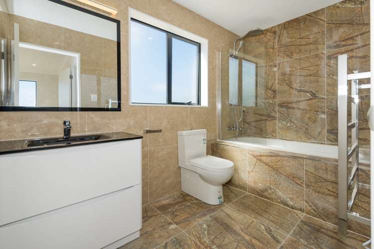 56 Ascension Crescent Orewa_9