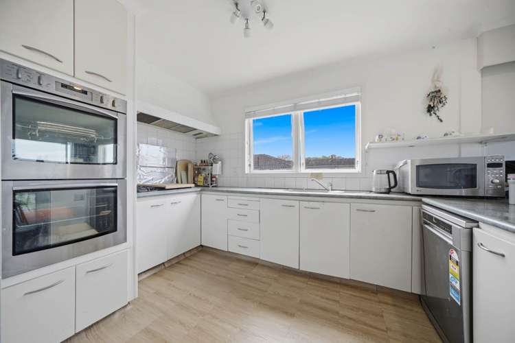 34 Knightsbridge Drive Forrest Hill_5