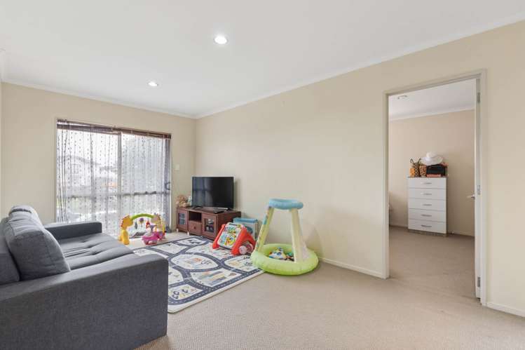 42 Peninsula Road Mangere_13