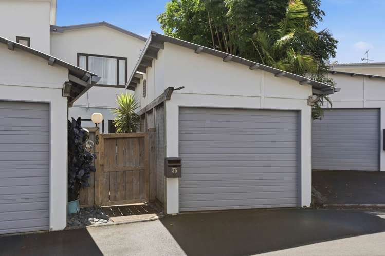 60/92 Bush Road Albany_18